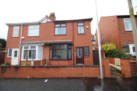 Vine Street, Whelley, WN1 3PG 3 bed semi