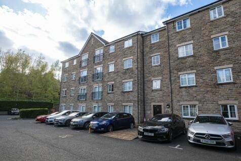 Bramble Court, Millbrook SK15 2 bed flat for sale