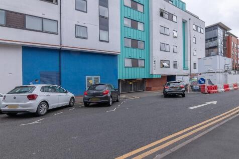1 bedroom flat for sale