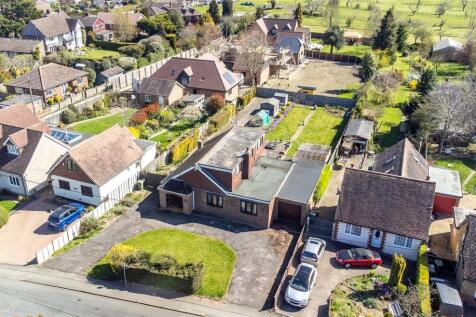 Hockers Lane, Detling, Maidstone... 3 bed bungalow for sale