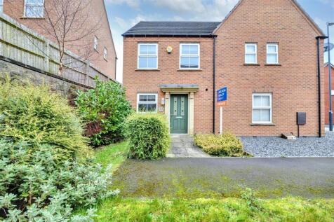 Queen Elizabeth Road, Nuneaton CV10 2 bed semi