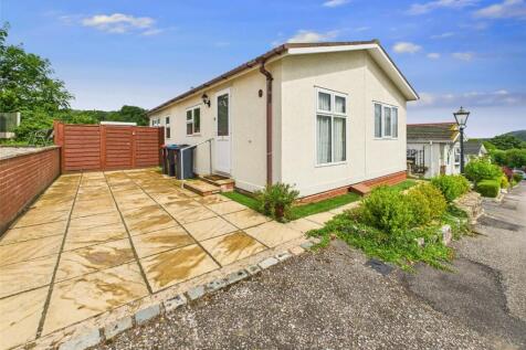 2 bedroom park home for sale