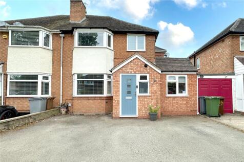 Damson Lane, Solihull, West Midlands... 3 bed semi
