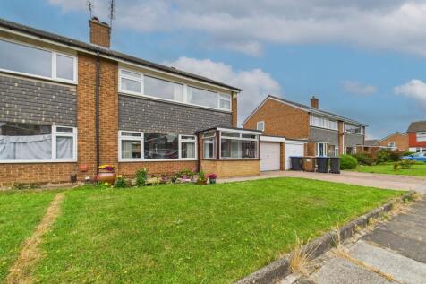 Levisham Close, Acklam Hall... 3 bed semi