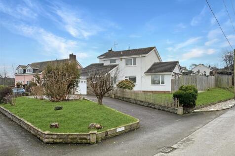 Bideford EX39 4 bed detached house for sale
