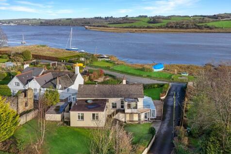 5 bedroom house for sale