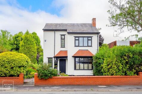 Bolton Road, Atherton M46 3 bed detached house for sale