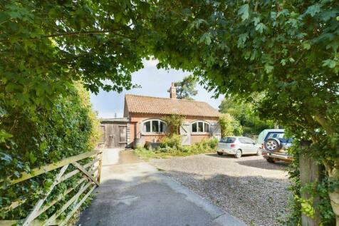 Thackers Lane, Tathwell LN11 3 bed detached bungalow for sale