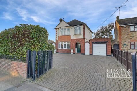 Timberlog Lane, Basildon, SS14 3 bed detached house for sale