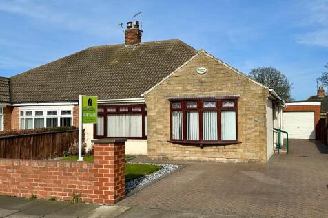 3 bedroom semi-detached bungalow for sale