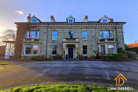 6 bedroom house for sale