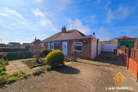 2 bedroom semi-detached bungalow for sale