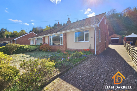 2 bedroom semi-detached bungalow for sale