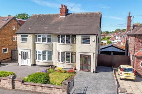 3 bedroom semi-detached house for sale