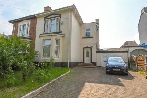 4 bedroom semi-detached house for sale