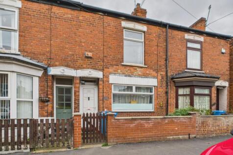Thoresby Street, Princes Avenue... 2 bed terraced house for sale