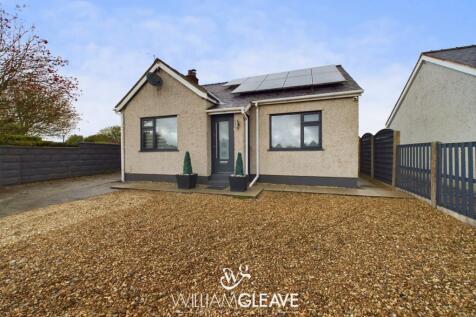 Berth Ddu, Mold CH7 Bungalow for sale