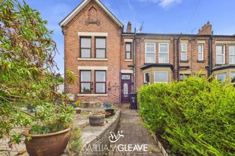 Boot End, Flintshire CH6 3 bed end of terrace house for sale
