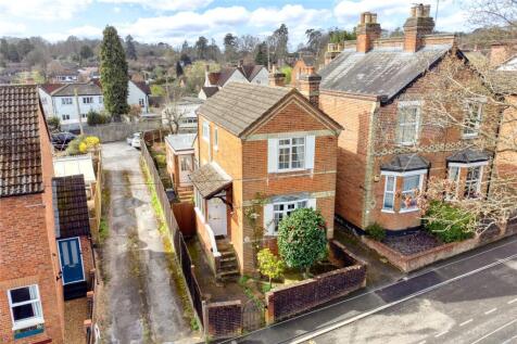 Bridge Road, Ascot, Berkshire, SL5 3 bed detached house for sale