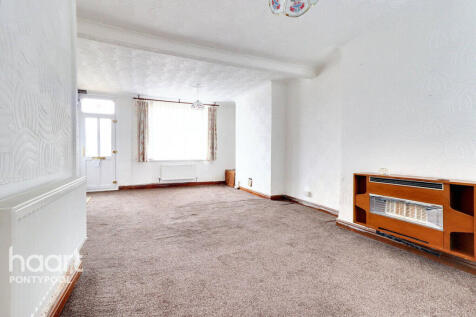 Gething Terrace, Pontypool 3 bed terraced house for sale