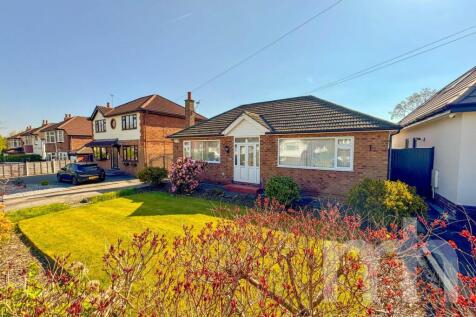 2 bedroom detached bungalow for sale