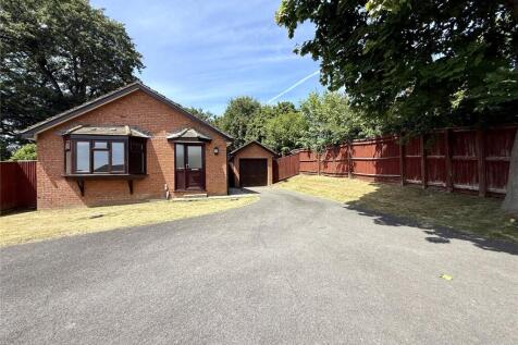 Hanson Park, Northam, Bideford... 3 bed bungalow for sale