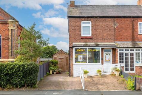 2 bedroom semi-detached house for sale