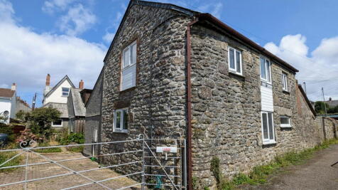 Bosorne Street, Penzance TR19 2 bed semi