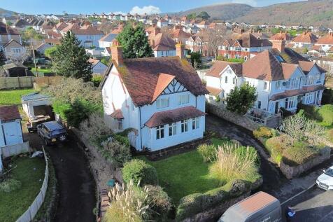 Cher, Minehead TA24 4 bed detached house for sale