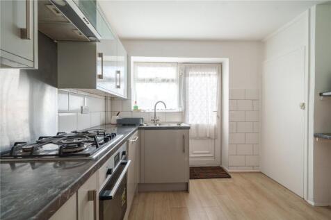 Drakes Way, Wiltshire SN3 3 bed terraced house for sale