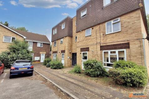 Axiom Avenue, Peterborough, PE3 2 bed flat for sale