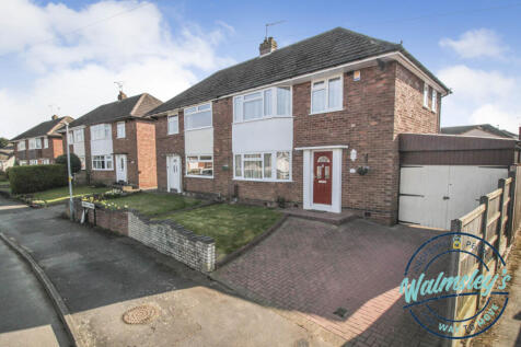 3 bedroom semi-detached house for sale