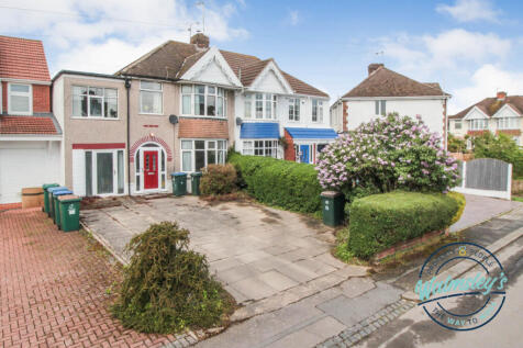 4 bedroom semi-detached house for sale
