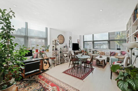 Armstrong Drive, Worcester, WR1 2GB 1 bed ground floor flat for sale