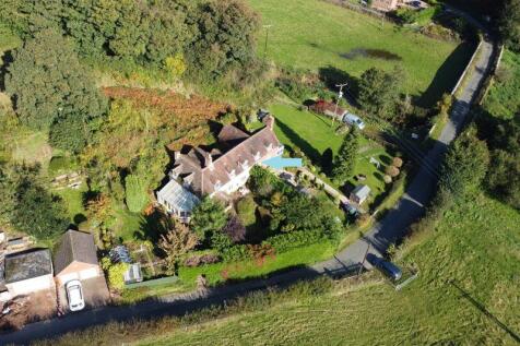3 bedroom cottage for sale