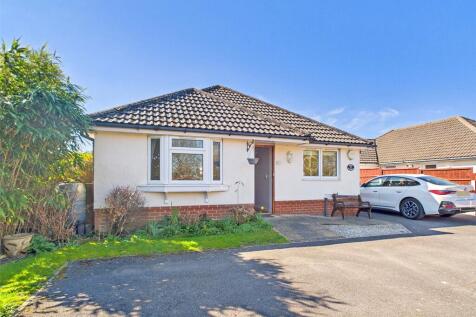 Castle Lane East, Bournemouth... 2 bed bungalow for sale