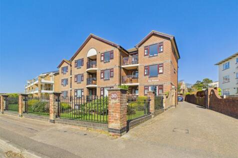 St. Catherines Road, Bournemouth... 2 bed apartment for sale