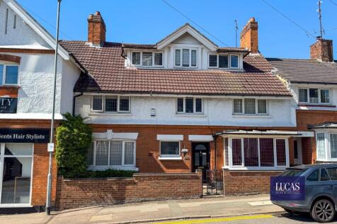 6 bedroom terraced house for sale