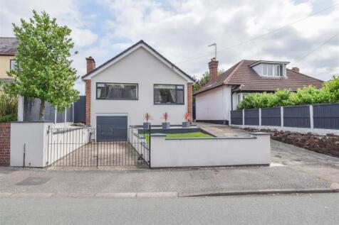 3 bedroom detached bungalow for sale