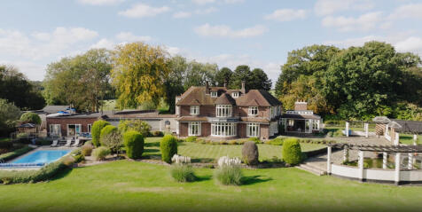 7 bedroom detached house for sale