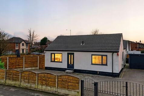 3 bedroom detached bungalow for sale