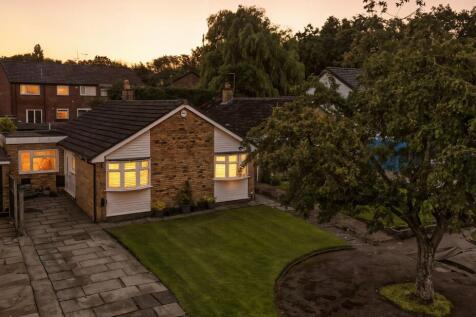 3 bedroom detached bungalow for sale