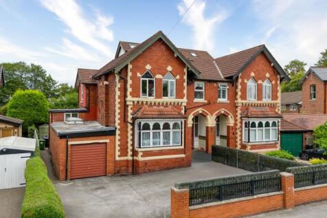 5 bedroom semi-detached house for sale