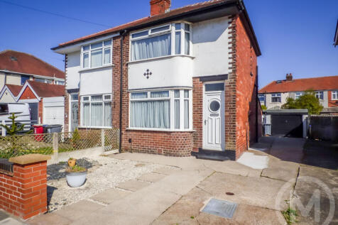 Ailsa Avenue, Marton, Blackpool 2 bed semi