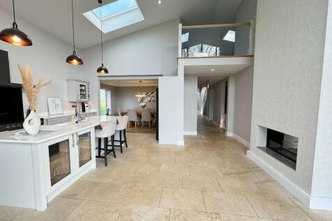 4 bedroom barn conversion for sale