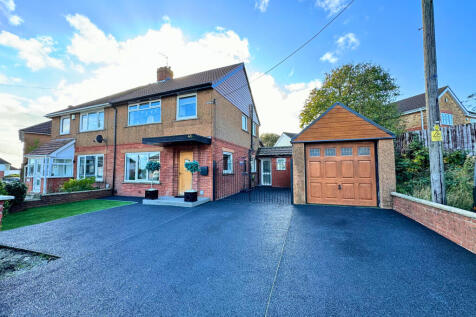 Hawthorn Road, Barry, South Glamorgan 3 bed semi