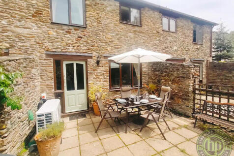 Colmer Estate, Ivybridge PL21 2 bed barn conversion for sale