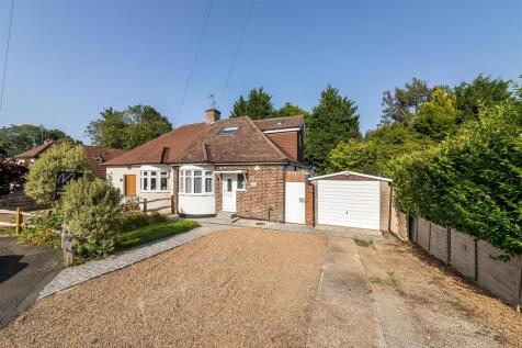 3 bedroom semi-detached bungalow for sale