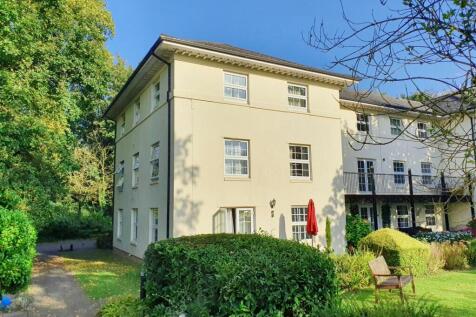 Gravel Hill Road, Bristol BS37 2 bed ground floor flat for sale