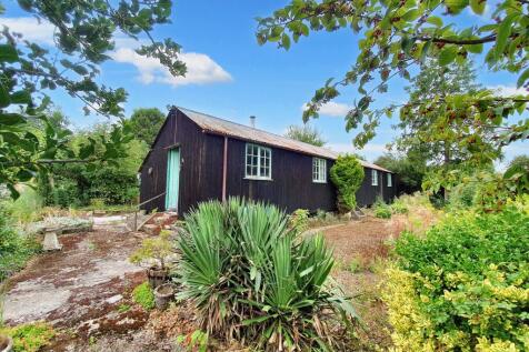 Dodington Road, Bristol BS37 3 bed property with land for sale